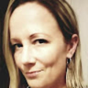 Meet your Posher, Casey